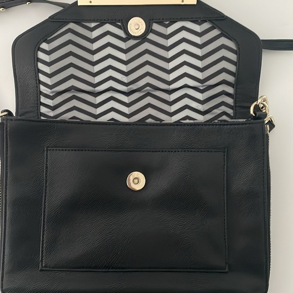 Stella & Dot Purse - Picture 4 of 5